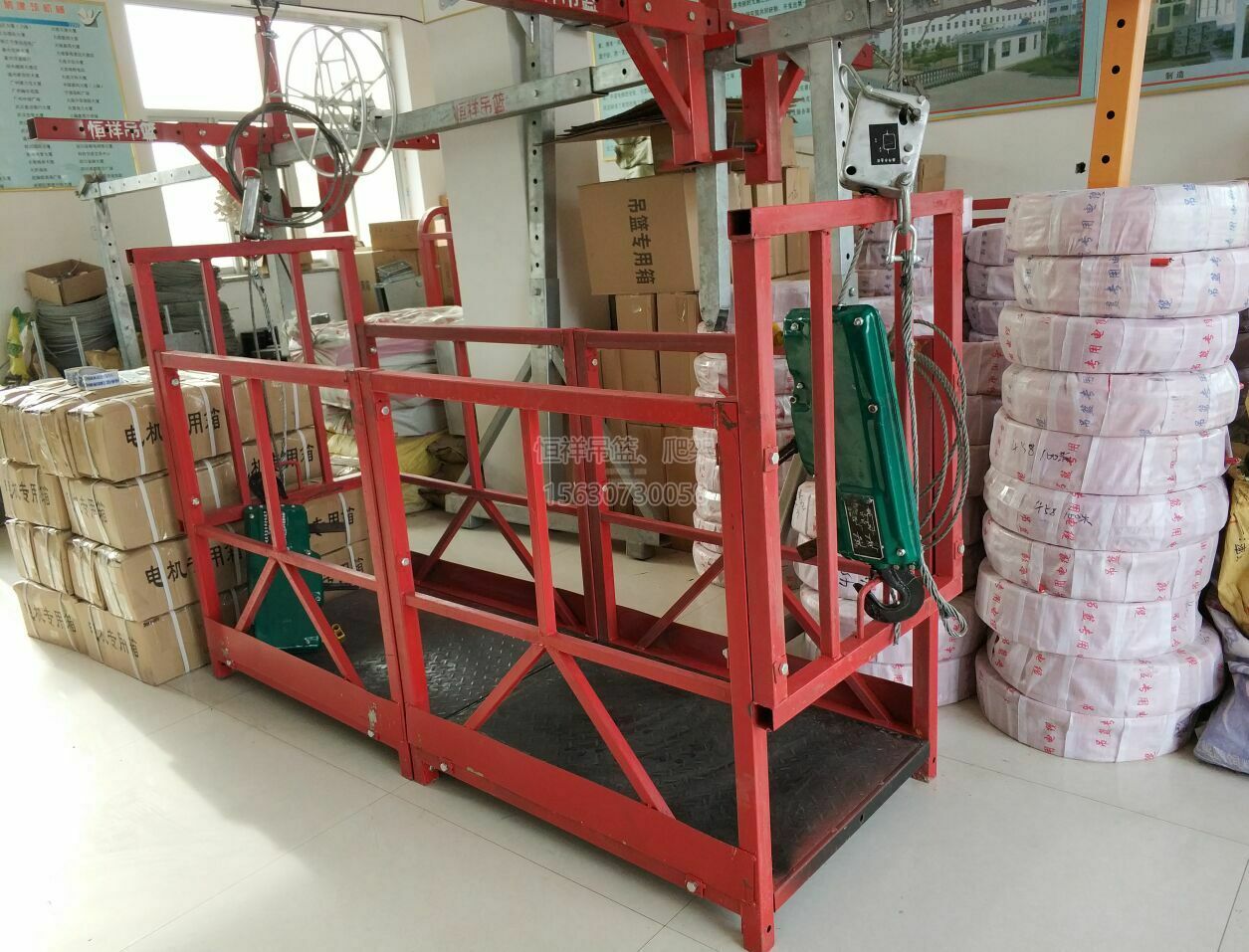 有哪些技巧可以避免高空作業(yè)吊籃施工的危險？